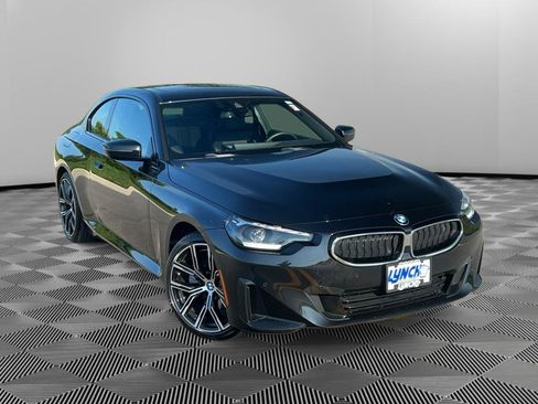 Used 2024 BMW 230i xDrive Coupe w/ Convenience Package AWD/4WD image 5