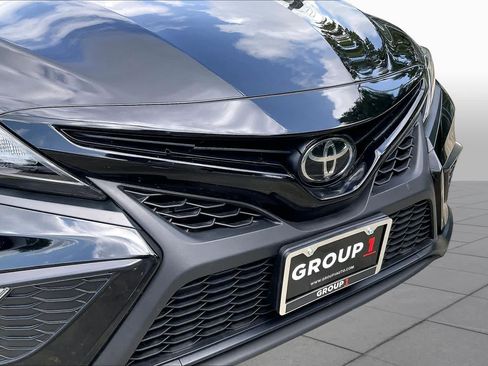 Used 2024 Toyota Camry SE w/ Convenience Package FWD image 28