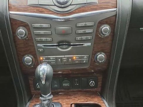 Used 2019 Nissan Armada Platinum w/ Interior Lighting Package image 34