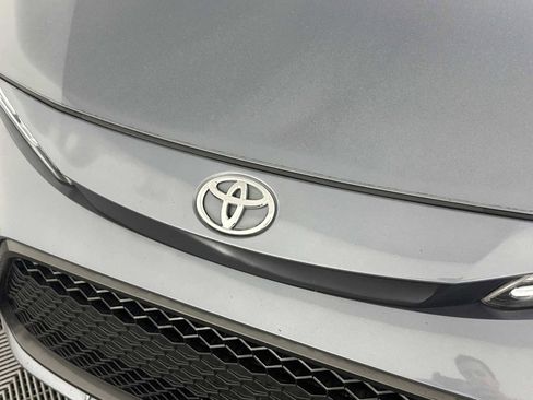 Used 2021 Toyota Corolla SE FWD image 13