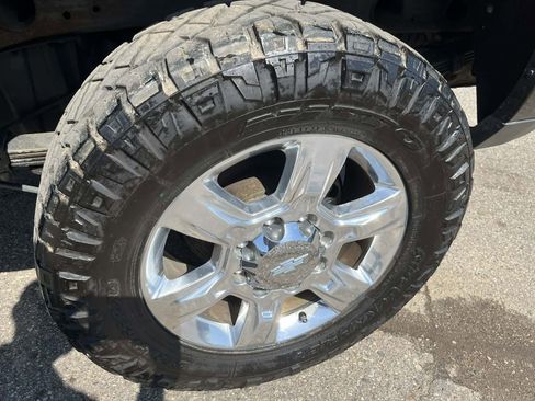 Used 2017 Chevrolet Silverado 2500 LTZ w/ Duramax Plus Package AWD/4WD image 12