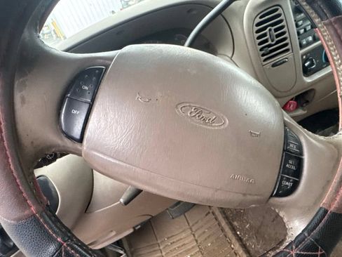 Used 2002 Ford F150 XLT RWD image 14