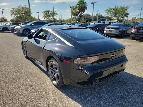 Used 2025 Nissan Z Sport w/ Floor Mat Package RWD image 4