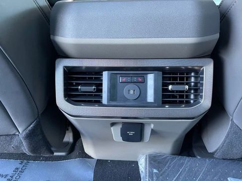New 2025 Ford F250 Platinum w/ Platinum Plus Package image 20