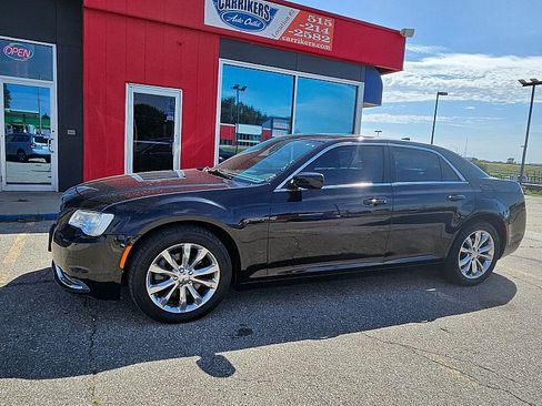 Used 2016 Chrysler 300 Limited AWD/4WD image 1