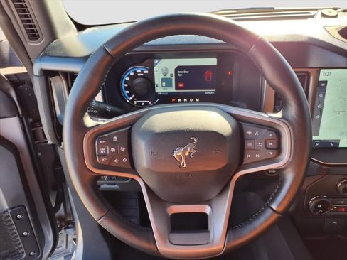 Used 2021 Ford Bronco Outer Banks image 24