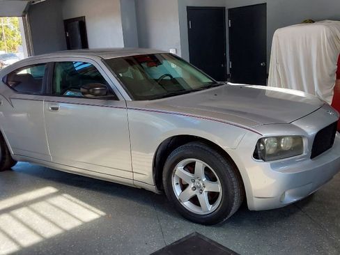 Used 2009 Dodge Charger SXT image 7