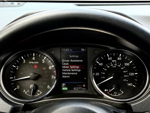 Used 2019 Nissan Rogue SV AWD/4WD image 28