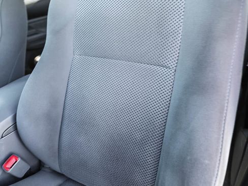 Used 2005 Toyota Tacoma PreRunner image 24