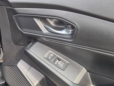Used 2025 Honda Accord SE image 36