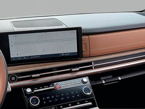 Used 2026 Hyundai Santa Fe Calligraphy image 9