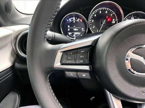 Used 2023 MAZDA MX-5 Miata Grand Touring image 21