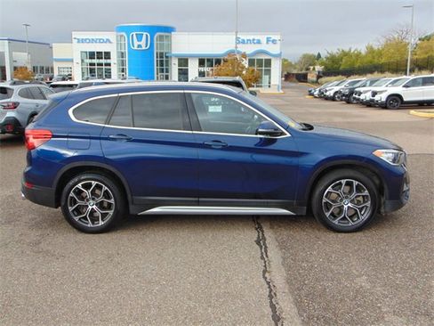 Used 2020 BMW X1 xDrive28i w/ Convenience Package image 3