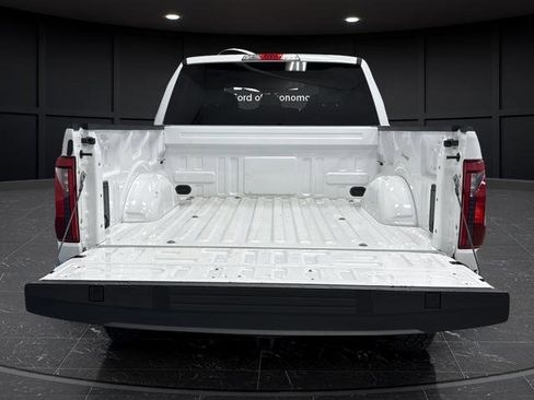 Used 2024 Ford F150 XLT w/ Tow/Haul Package AWD/4WD image 9