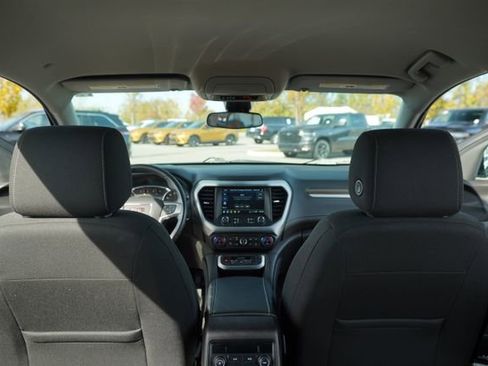 Used 2022 GMC Acadia SLE w/ Driver Convenience Package image 26