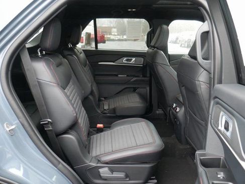 New 2026 Ford Explorer ST-Line w/ ST-Line Street Pack image 27