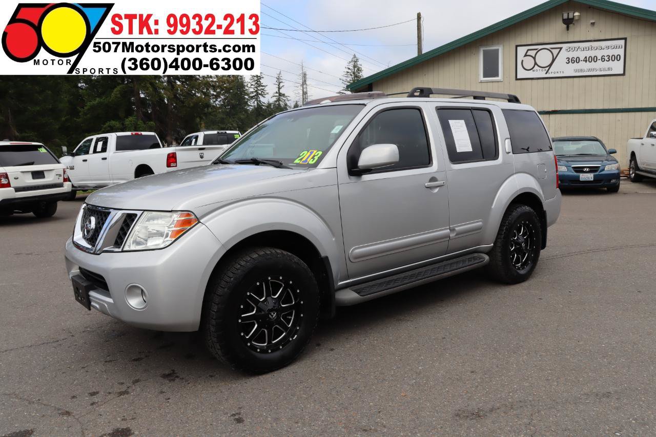 Used 2008 Nissan Pathfinder SE w/ Premium Pkg AWD/4WD image 2