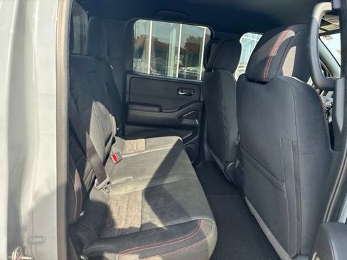 Used 2023 Nissan Frontier Pro-X w/ Technology Package RWD image 9