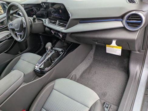 New 2026 Chevrolet Trax LT w/ Driver Confidence Package image 28