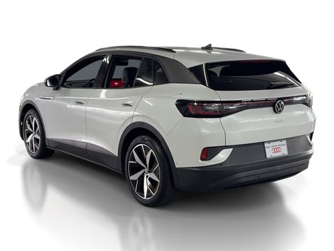 Used 2023 Volkswagen ID.4 Pro S image 3