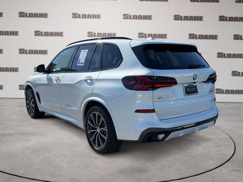 Certified 2024 BMW X5 xDrive40i w/ M Sport Package AWD/4WD image 3