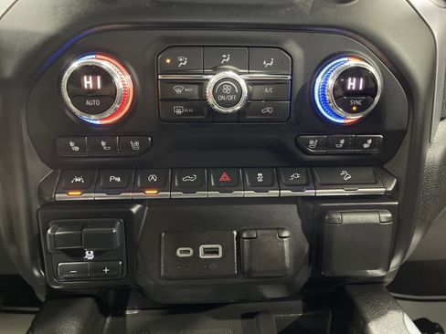 Used 2020 GMC Sierra 1500 SLT w/ SLT Premium Plus Package image 24