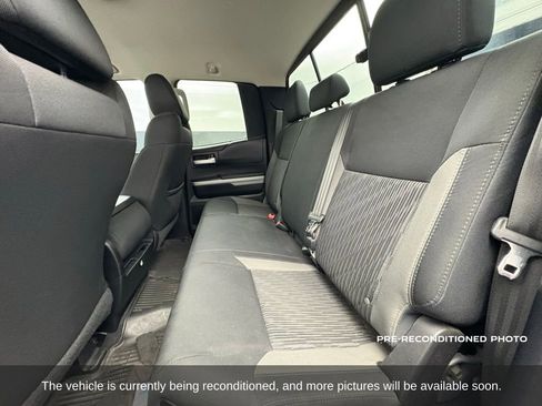 Used 2017 Toyota Tundra SR5 image 12