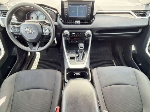 Used 2019 Toyota RAV4 LE w/ All Weather Liner Package AWD/4WD image 15