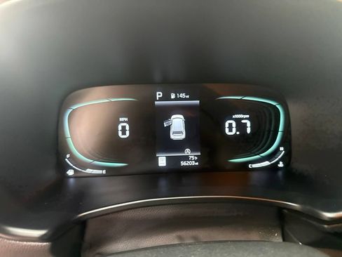 Used 2023 Kia Soul LX FWD image 24
