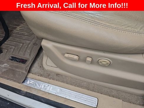 Used 2014 GMC Yukon XL Denali AWD/4WD image 12