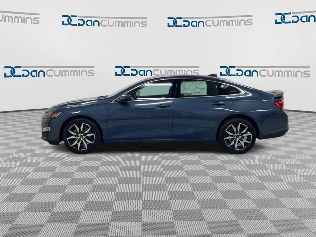 Used 2024 Chevrolet Malibu RS FWD image 5
