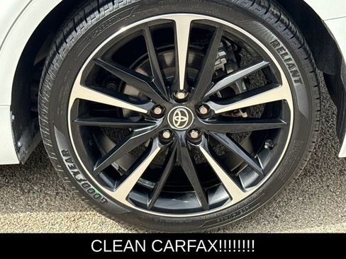 Used 2020 Toyota Camry XSE image 10