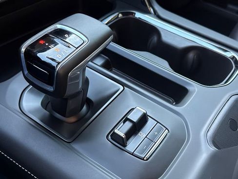 Used 2025 GMC Sierra 1500 AT4X AWD/4WD image 28