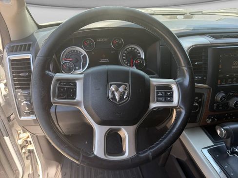 Used 2013 RAM 1500 Laramie w/ Convenience Group AWD/4WD image 15