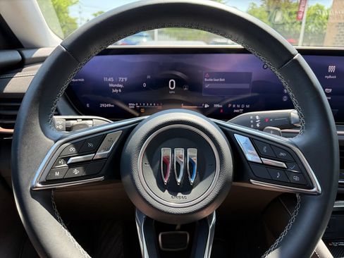 Used 2025 Buick Envision Sport Touring AWD/4WD image 33