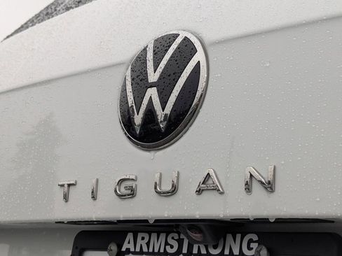 Used 2023 Volkswagen Tiguan S image 30