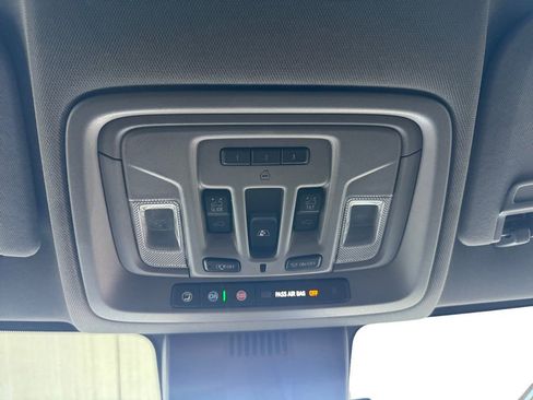 Used 2024 GMC Sierra 1500 Denali w/ Denali Reserve Package image 27