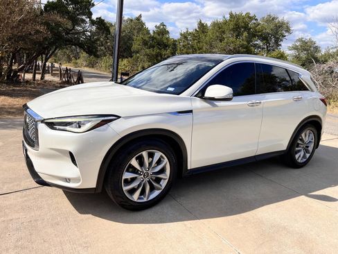 Used 2020 INFINITI QX50 Luxe w/ Navigation Package image 5