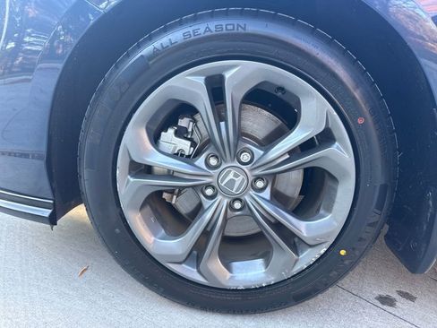 Used 2023 Honda Accord EX-L image 11