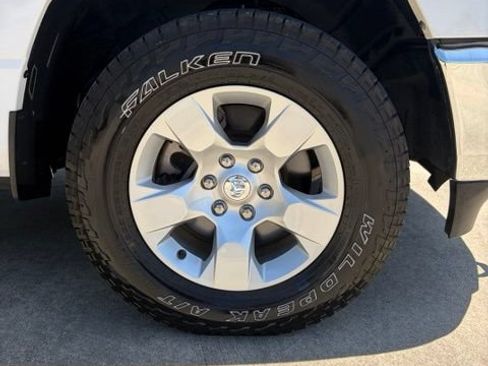 Used 2023 RAM 1500 Big Horn AWD/4WD image 13