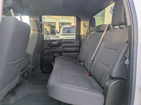 Used 2023 Chevrolet Silverado 2500 LT image 27