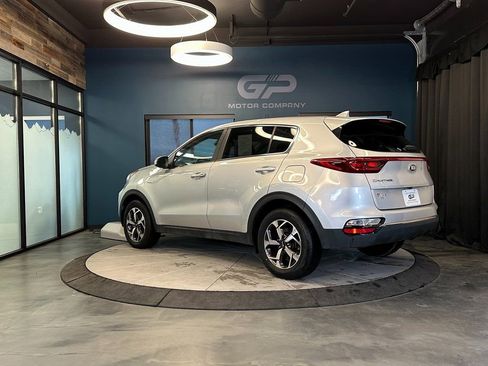 Used 2020 Kia Sportage LX AWD/4WD image 5