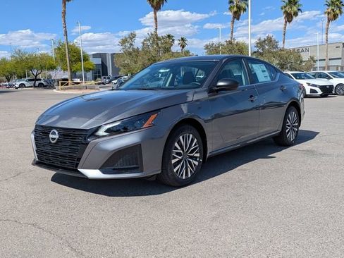New 2026 Nissan Altima 2.5 SV AWD/4WD image 2