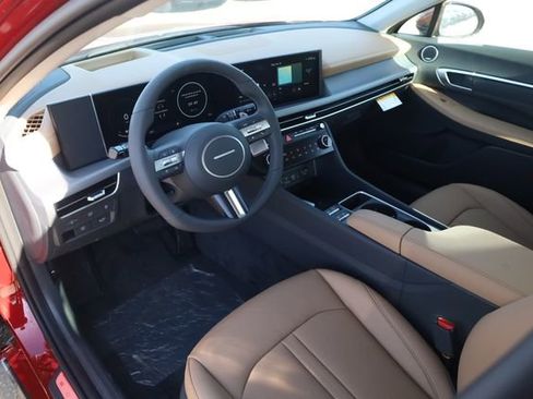 New 2026 Hyundai Sonata Limited image 9