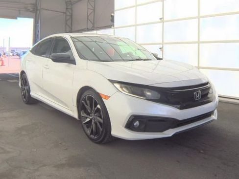 Used 2019 Honda Civic Sport image 2