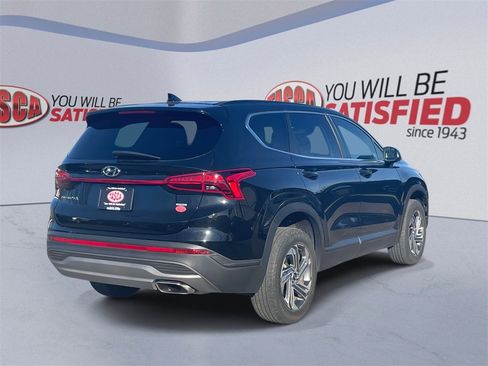 Used 2023 Hyundai Santa Fe SE w/ Cargo Package image 6