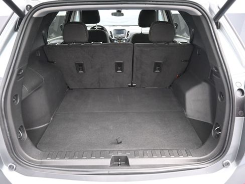 Used 2023 Chevrolet Equinox LT FWD image 28