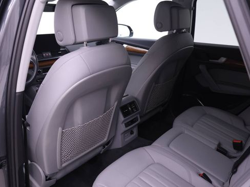 Certified 2023 Audi Q5 2.0T Premium w/ Convenience Package AWD/4WD image 14