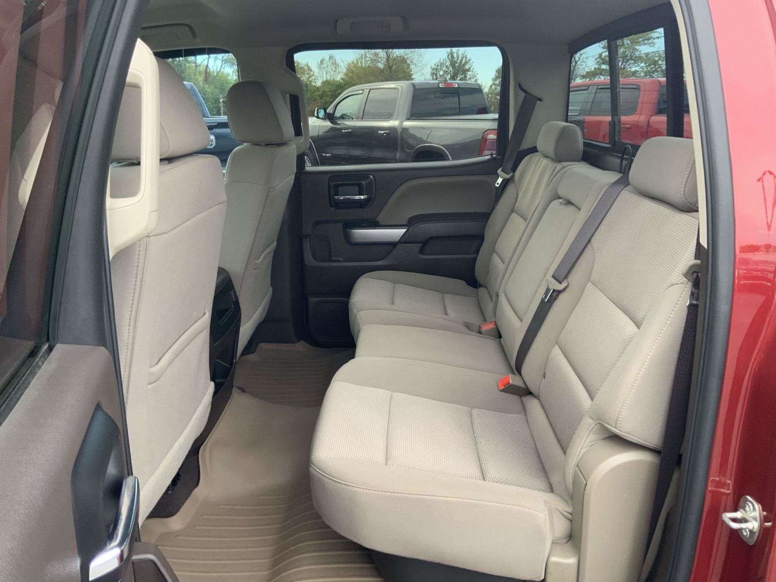 Used 2018 Chevrolet Silverado 1500 LT w/ Texas Edition AWD/4WD image 46