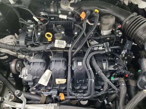 Used 2020 Ford Edge SEL AWD/4WD image 30